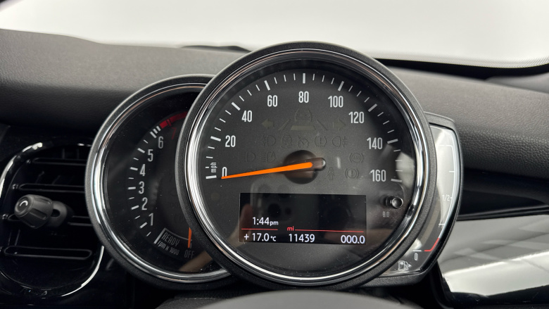 MINI Hatchback 1.5 Cooper Sport 5dr Petrol Hatchback